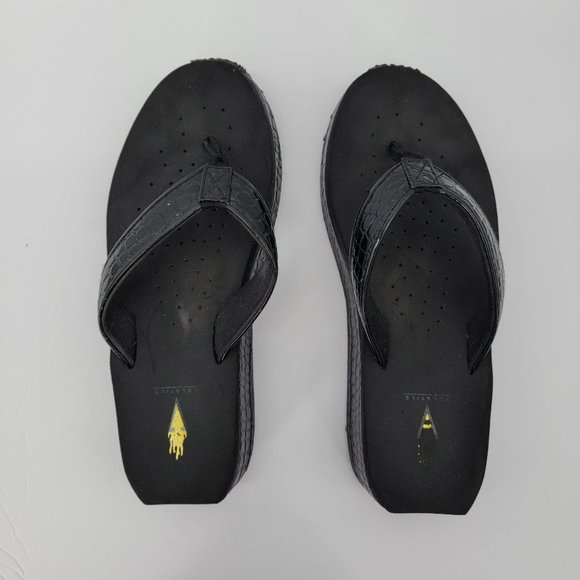 Volatile Size 10 Thong Sandals Womens Crocodile Print Flip Flops Wedge Black - Picture 6 of 8